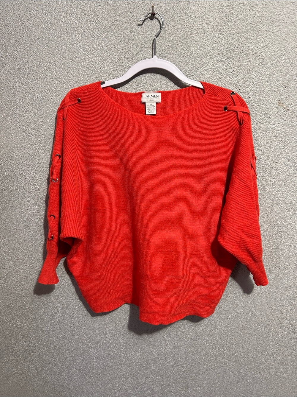 Carmen Marc Valvo place up dolman sleeeve sweater 2x